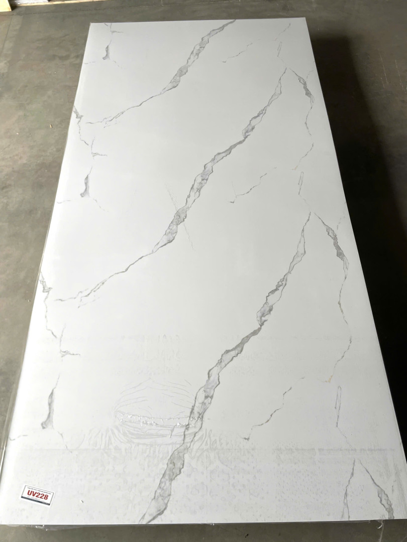 UV228 Marble
