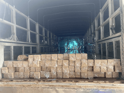 Gỗ thông có chịu được nước không?